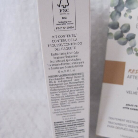 Bundle of 2 ion Restructuring Hair Masks/Treatments - Picture 4 of 8